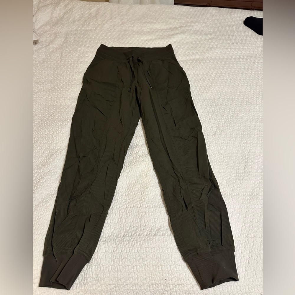 Lululemon dance studio joggers